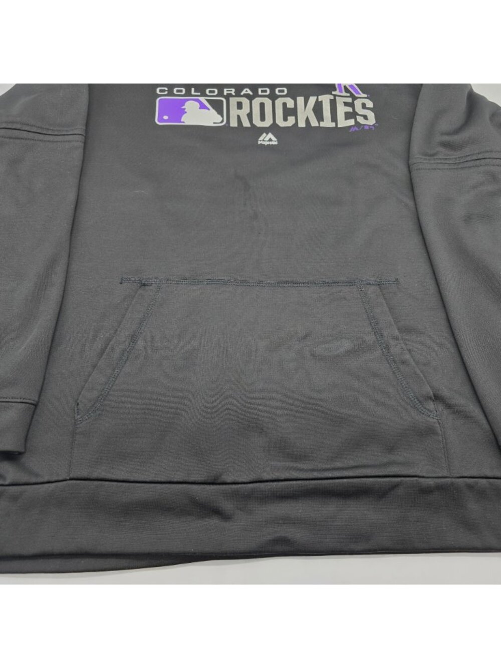 Colorado Rockies Majestic Black Hoodie Sweatshirt Medium MLB Logo Fan Gear - Picture 2 of 9